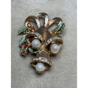 Christmas Bells Brooch Gold Tone With Faux Pearls And Rhinestone Detail